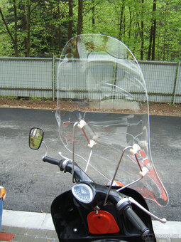 prodám plexi skutr ČZ (prase ,rikša) - 2