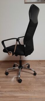 Kancelářská židle - 2