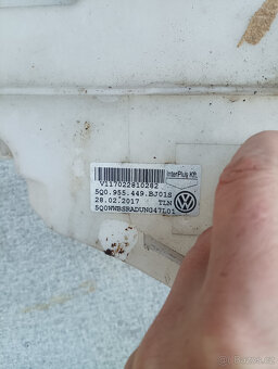 nadobka odstřikovaču superb 3 - 2