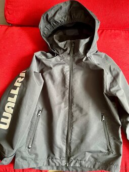 Bunda Lindex v.122-128 - 2