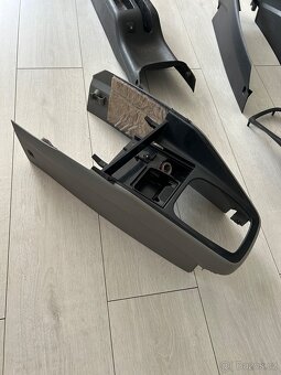 Golf 4 středový tunel - 2