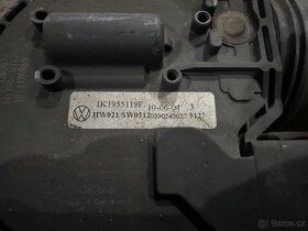 Volkswagen Golf V/VI motorek, mechanismus stěračů - 2
