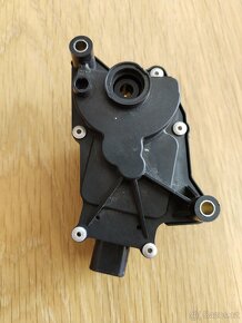 Suzuki GSX-R 600 pohon škrtící klapky Mikuni - 2