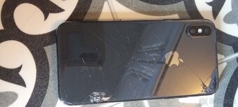 iPhone xs - 2
