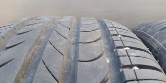 Pneu 205/50/17 letní (1000kc za sadu) úklid dilny - 2