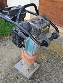 Pronájem, zapůjčení - vibrační pěch Bomag BT65 - 2