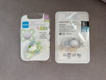 Kojenecké lahve nové (Tommee tippee, SIMAX) + dudlíky - 2