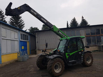 Teleskopický manipulátor DEUTZ-FAHR Agrovector 30.6 - 2