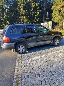 Hyundai Santa Fe 2,4 benzín - 2