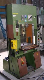 Lis hydraulický TES - 2