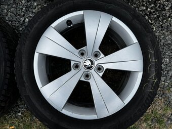 Originál alu kola Škoda Superb 3 5x112 R17 - 2