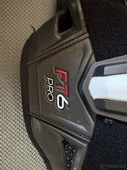 Hokejová ramena CCM FT6 PRO - 2