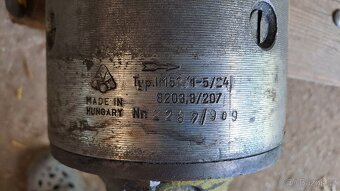 Koupím startér na E516/517 - 2
