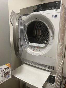 AEG sušička 8000series lavatherm na 8kg se spodním vysouvací - 2