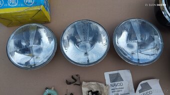 Nové, nepoužité přední světla na Škoda 100, Škoda 110R erko. - 2