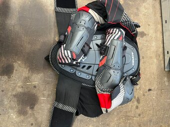 Ochranná vesta Acerbis - 2