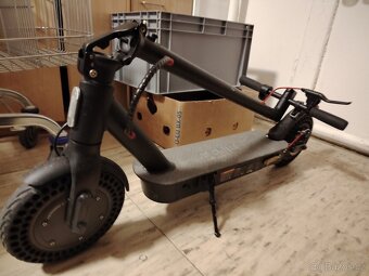 Elektrokoloběžka Sencor Scooter Two Long Range 2021 - 2