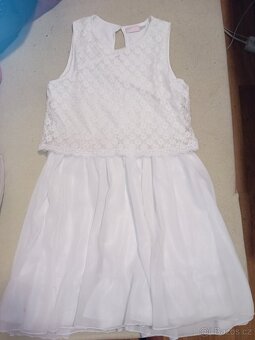 Dívčí bílé šaty - 2