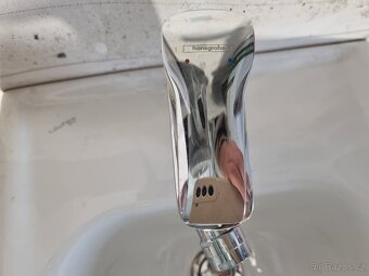 Bidet Laufen s baterií Hansgrohe - 2