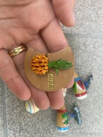 Mix různých broží - 2