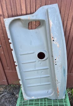 Škoda 1000MB - nová podlaha kufru - 2