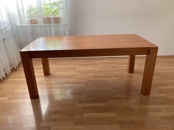 Velký rodinný stůl z masivu - 2