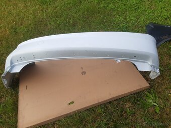 Náhradní karosářské díly FORD  NOVE Originál - 2