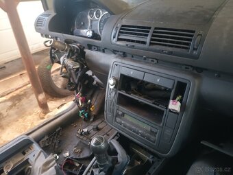 Vw Sharan 1.9 TDI, rok 2004, 85 Kw - 2