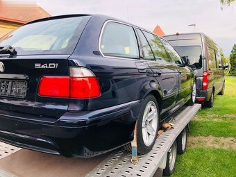 BMW ŘADA 5, E39 540I - 2