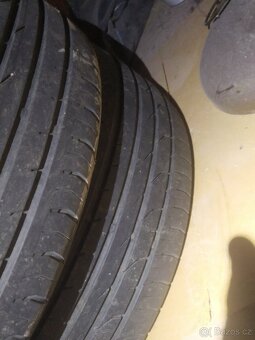 Nokian Continental,215/55/16 - 2