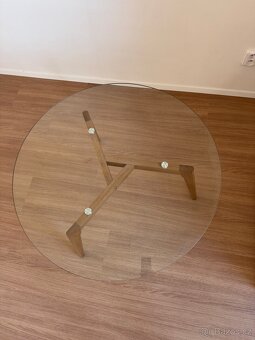 Skleněný stolek - 2