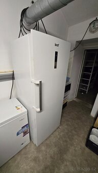 Mrazák LORD F13 objem 380l - 2