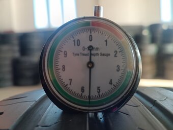 225/55 R17 CONTINENTAL (0220) - 2