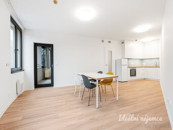 Pronájem bytu 3+kk, Na Větrníku, Břevnov, 28000 Kč/měs, 83 m - 2