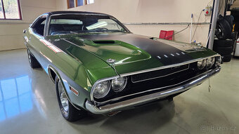 1970 Dodge Challenger R/T SE 383 V8, manuál, po renovaci - 2