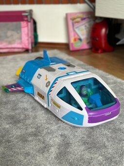 Buzz rakeťák s raketou a hračkami - 2