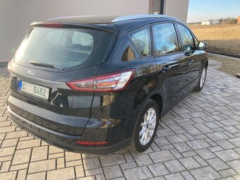 FORD SMAX - 2.0 TDCi, aut. 8, tažmé, 1. majitel - 2