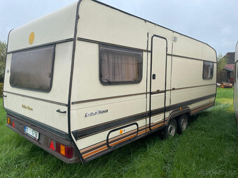 Karavan Hymer Eriba Nova - 2