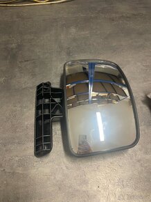 Zrcátka, rukojeť - Renault Midlum - 2