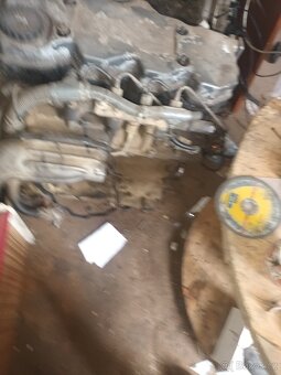 Motor cummins avie daf - 2