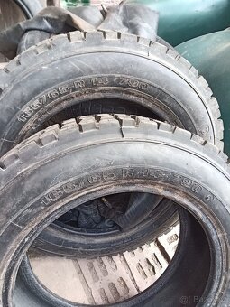 Pneu autokros 165/65 R14 - 2