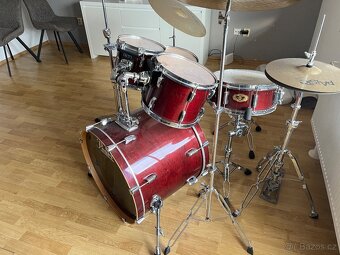 Akustické bicí Pearl Vision VMX + hardware a Paiste činely - 2