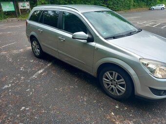 Prodam Opel Astra H benzin - 2