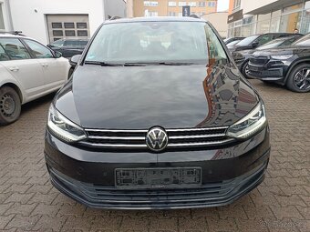 Volkswagen Touran 2.0TDI 110kW DSG Webasto ACC Full LED Qi - 2