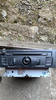 Rádio Audi A4 B8 - 2