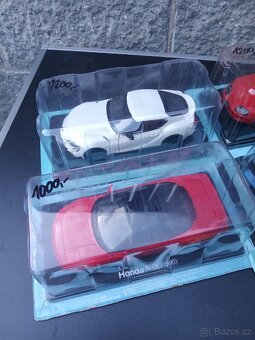 Modely 1:24 Japonci Subaru, Toyota, Nissan,... - 2