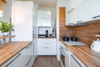 Prodej světlého bytu 3+kk, 68 m², Praha Modřany - ul. Rilská - 2
