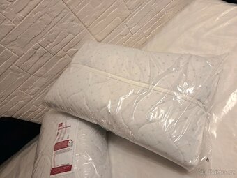 Nové antialergické polštáře 55x40 (visco pěna) - 2 ks - 2
