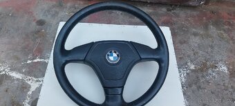 Volant BMW E46 323 i - 2