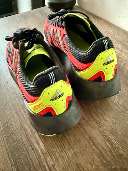 ADIDAS ADIZERO ARUKU vel.42 - 2